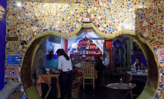 Teteria Cardamomo Dentro