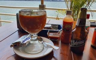 El Atorón Río Tuxpan Minuman