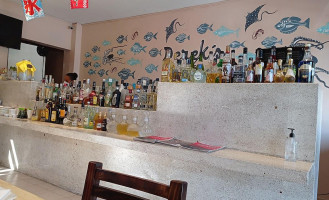 Derek's Sushi Dentro