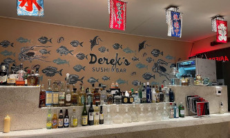 Derek's Sushi Dentro