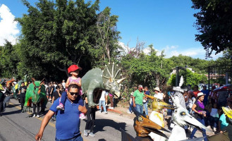 Zacualpan Comida Outside