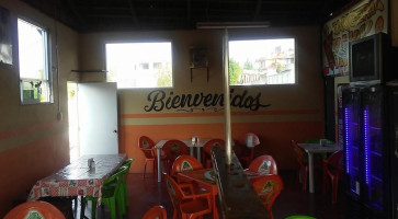 Taqueria Yayo's inside