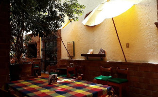 Y Tienda Todo De Amaranto Extérieur