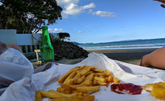 Mandarina Café Exterior