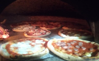 Pizzeria El Invernadero food