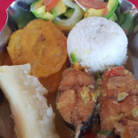 Panadería Y Punto Rojo Comida