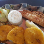 Panadería Y Punto Rojo Comida