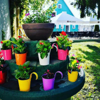 Pizza Del Platanal outside