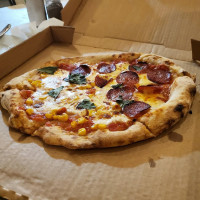 Pizza Del Platanal food