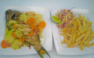 D' Mariela Bar Restaurant Comida