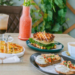 Aru-bean Coffeehouse And Brasserie drink