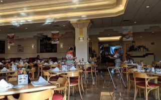 Kyodai Interlomas À l'intérieur