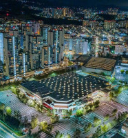 Kyodai Interlomas Exterior