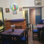 La Olla Esmeraldeña inside