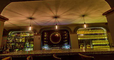 La Casona del Arco Dentro