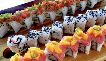 Sakow Sushi Comida