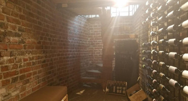 El Wine Y Cafe Dentro