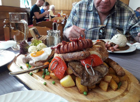 La Granja Del Tío Juan Comida