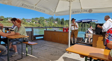 Pimo´s Birriería Y outside