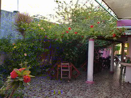 Tony Rome's Embassy Restaurant and Bar Exterior