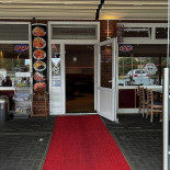 BIRRIA JULIO outside