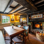 Antojitos Caro Dentro