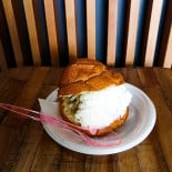 Espadas Casa Blanca Comida