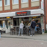 Carolo Interlomas outside