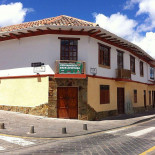Santa Canela Hostel Exterior