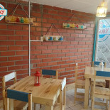 Gyros El Gury Dentro