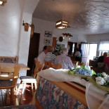 Hamburguesas Tollin Tepetl Dentro