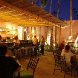 Voila Bistro Catering Dentro