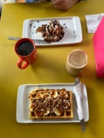 W&m Waffles And More Parque De Los Venados food