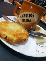 Amasijos Reina food