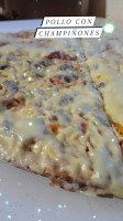 Rufo's Pizza food