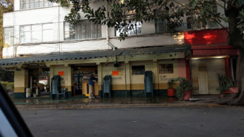 Café El Jarocho outside