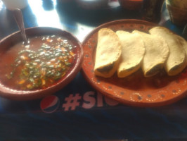 Barbacoa Y Menudo Del Poniente, México food