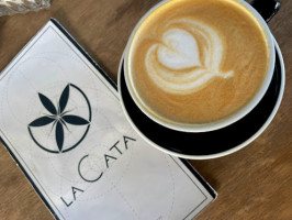 Café La Cata food
