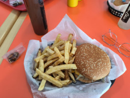 Astro Burger, Ramos Arizpe 42 Años De Experiencia food