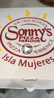 Sonny’s Pizza food