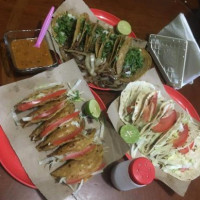 Taqueria Brissa food