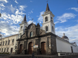 Cathedral Of Ibarra inside