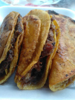 Tacos Barbacoa Don Toño food