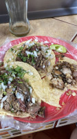 Tacos De Cabeza Marcos Y Gloria food