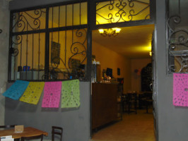 La Estación Café Pizza inside