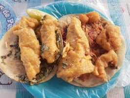 El Tibu Tacos De Pescado Y Camarón, México food