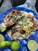Tacos Los Güeros food