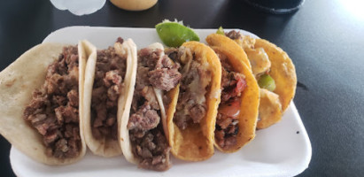 Tacos De Carne Asada La Carnita food