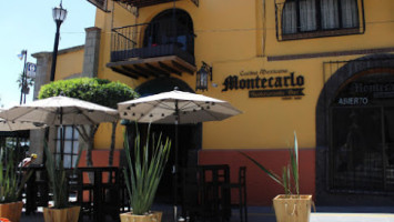 Restaurante Bar Montecarlo inside