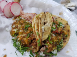 Tacos El Paisa food